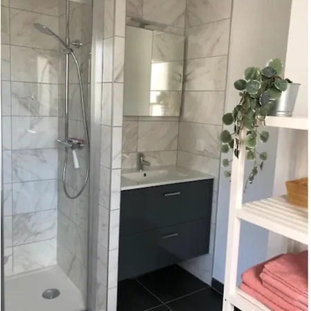 With Balcony - Gran Dous Bos Апартаменты